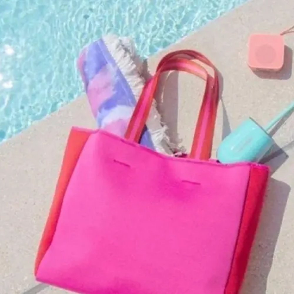 Summersalt Neoprene Tote - Picture 7 of 8